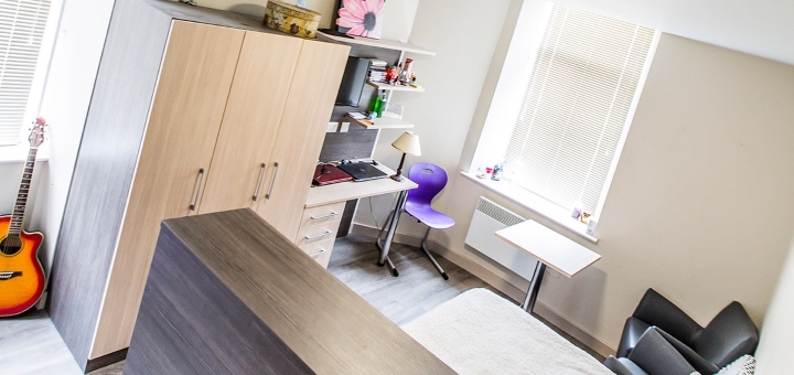 Room in a modern student property. Photo credit: Student Furniture